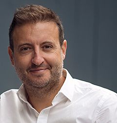 Carlos Mena